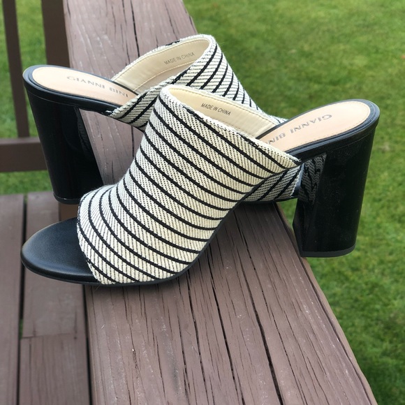 Gianni Bini Shoes - Gianni Bini mule sandals